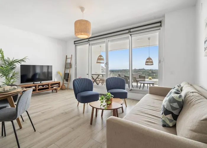 Modern With Terrace & Sea Views In Cancelada - Appartement