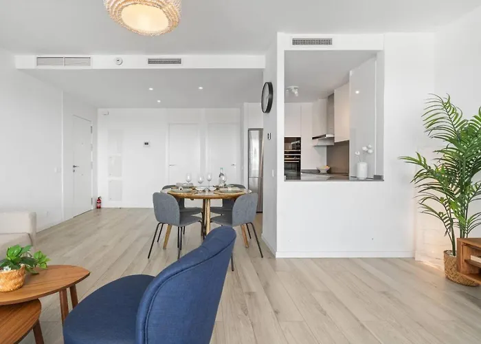 Modern With Terrace & Sea Views In Cancelada - Apartamento *