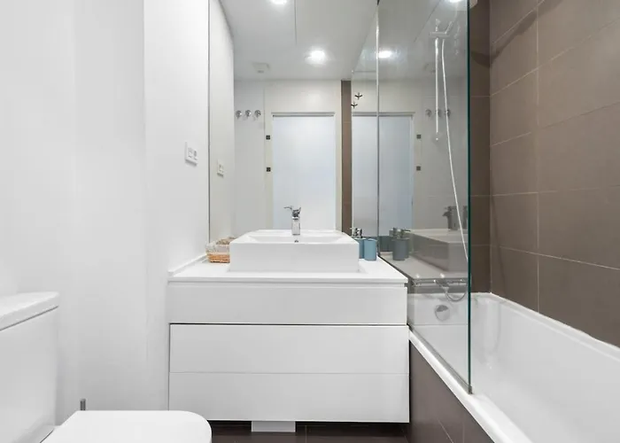 Apartamento Modern With Terrace & Sea Views In Cancelada -