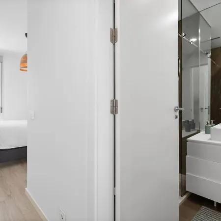 Modern With Terrace & Sea Views In Cancelada - 公寓 *