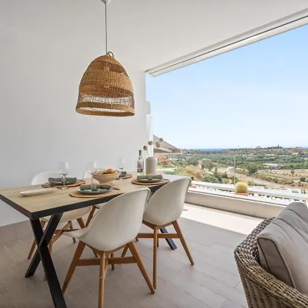 公寓 Modern With Terrace & Sea Views In Cancelada - 埃斯特波纳