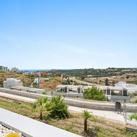 Apartamento Modern With Terrace & Sea Views In Cancelada - Estepona