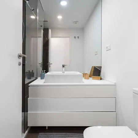 Modern With Terrace & Sea Views In Cancelada - *