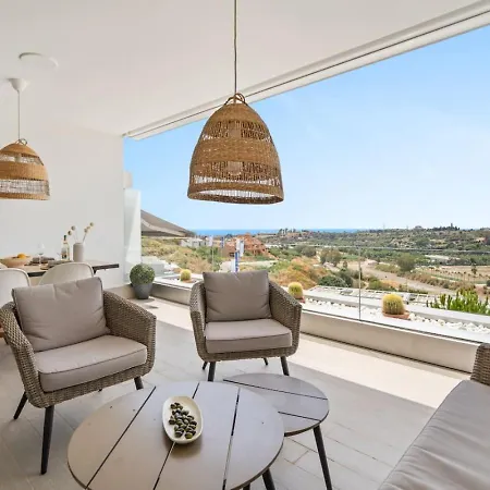 Modern With Terrace & Sea Views In Cancelada - Estepona