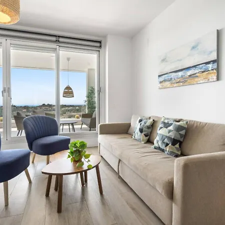 Апартаменти Modern With Terrace & Sea Views In Cancelada - Естепона